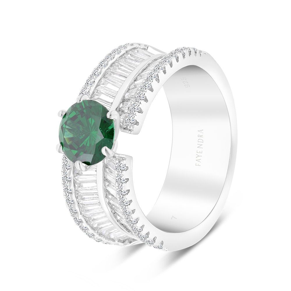 Sterling Silver 925 Ring Rhodium Plated Embedded With Emerald