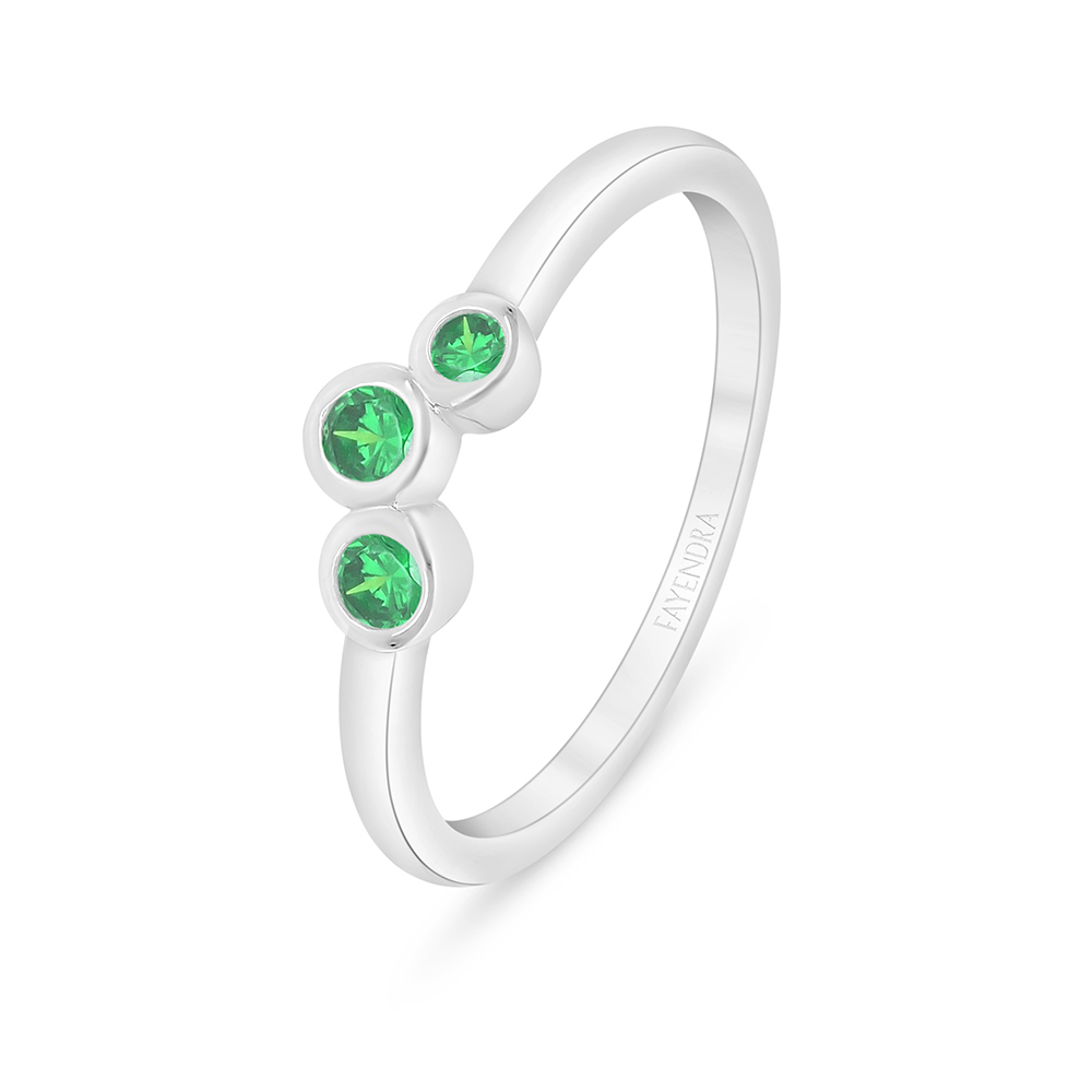 Sterling Silver 925 Ring Rhodium Plated Embedded With Emerald Zircon And White Zircon