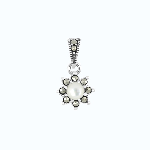 [PND04MAR00MOPA555] Sterling Silver 925 Pendant Embedded With Natural White Shell And Marcasite Stones