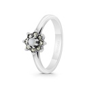 Sterling Silver 925 Ring Embedded With Natural White Shell And Marcasite Stones