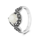 Sterling Silver 925 Ring Embedded With Natural White Shell And Marcasite Stones